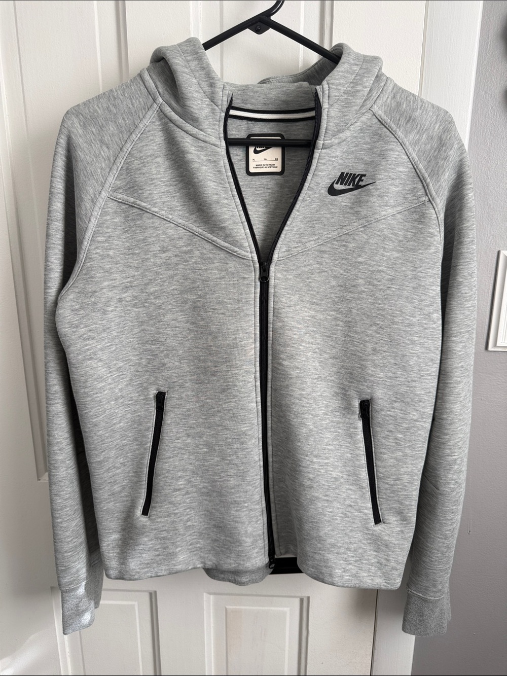 Nike Big Kids Light Gray Full-Zip Nike Tech Jacket